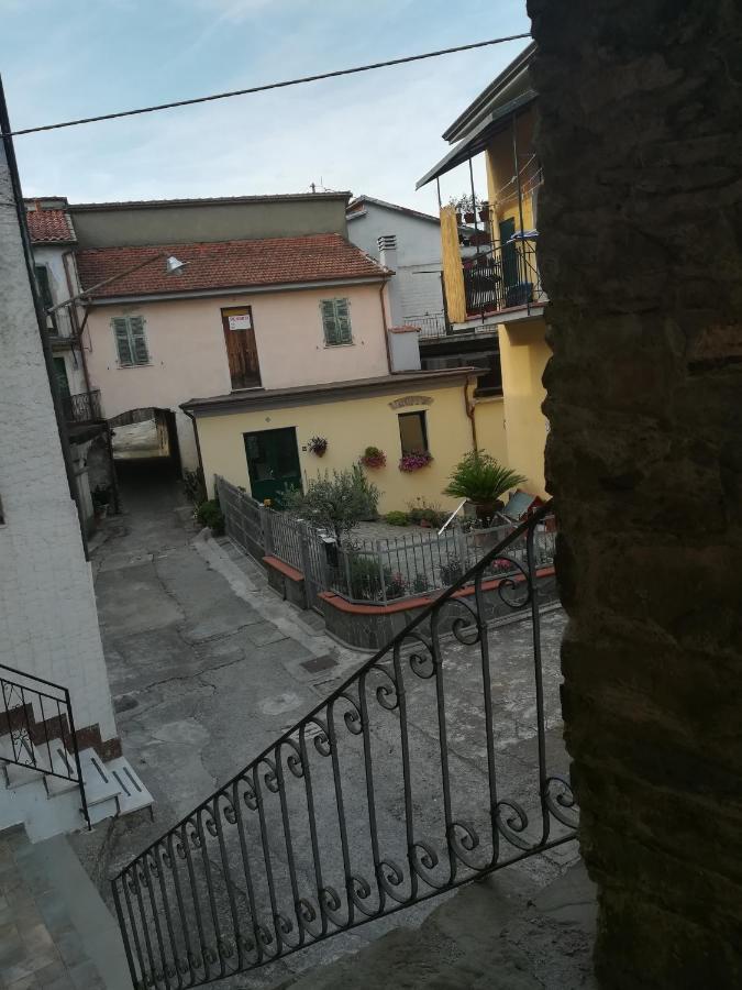 Apartmán La Casa Del Borgo Beverino Exteriér fotografie