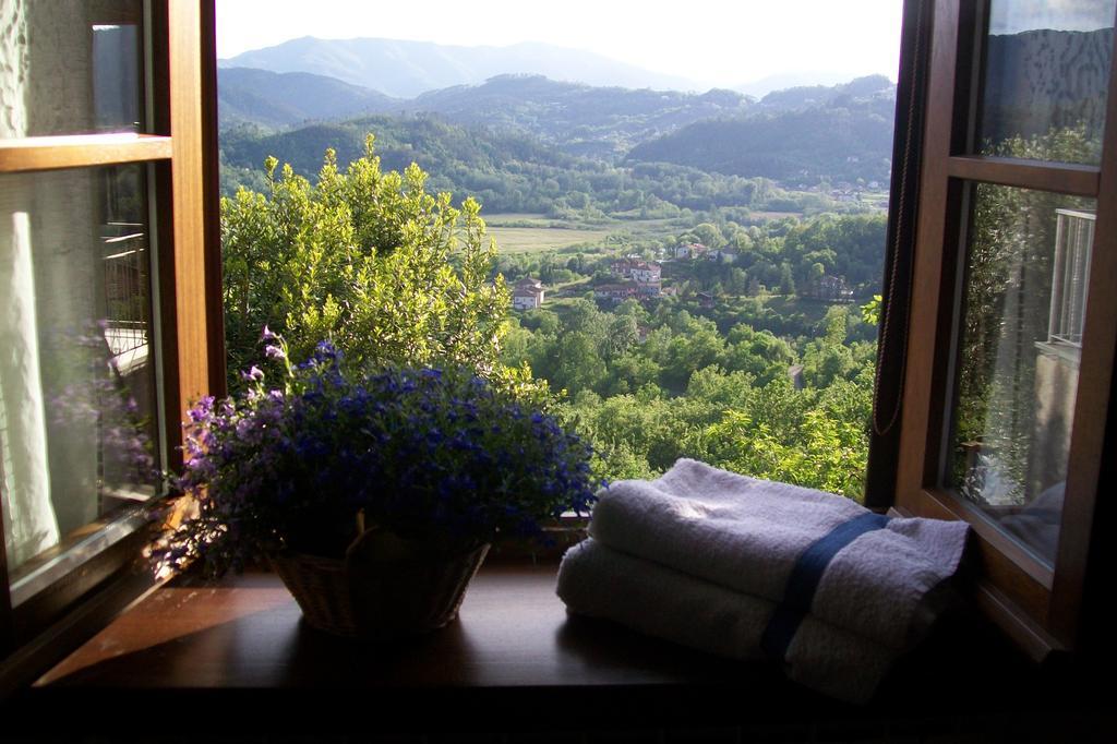 Apartmán La Casa Del Borgo Beverino Pokoj fotografie