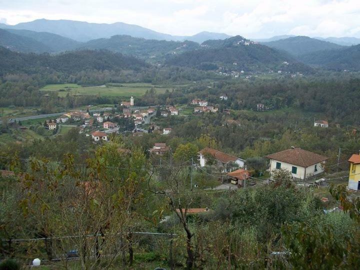 Apartmán La Casa Del Borgo Beverino Exteriér fotografie